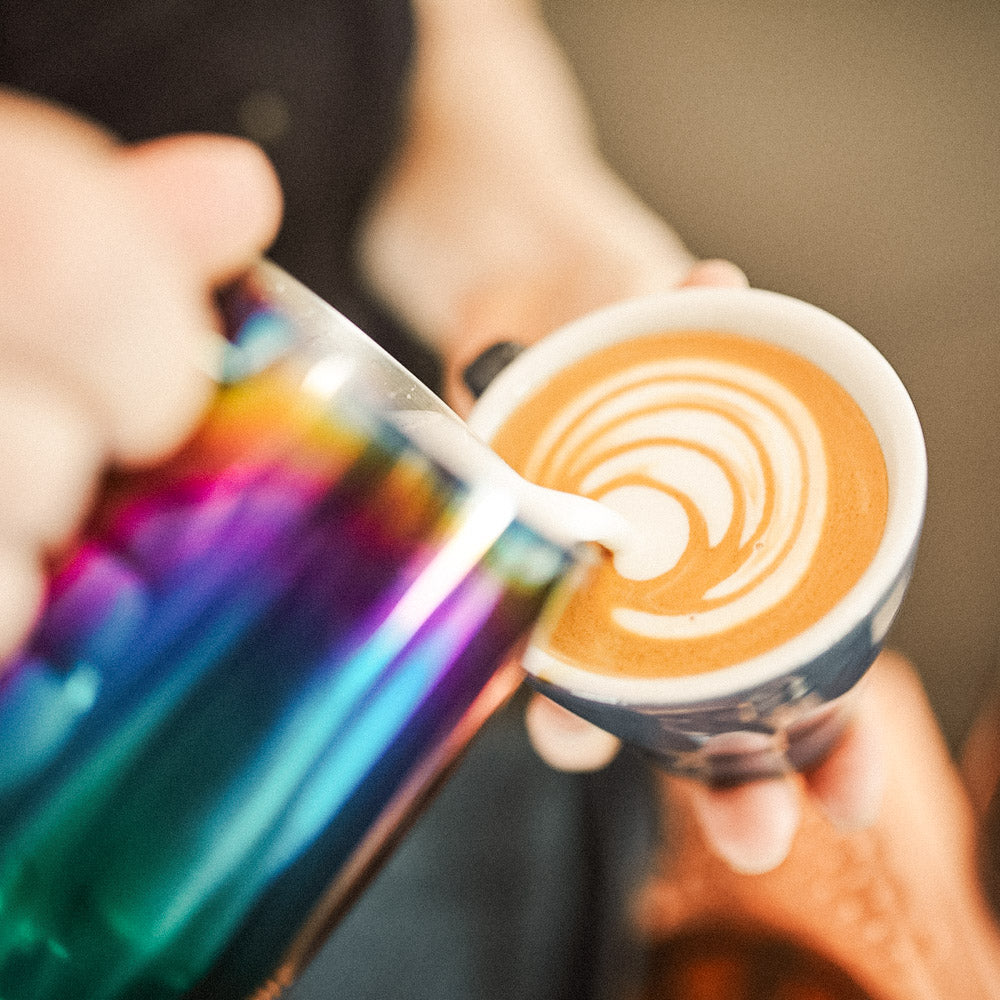 Latte_art_seminar_schwarzwild_kaffeeroesterei